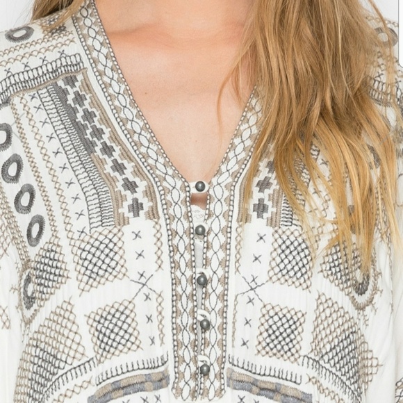 Johnny Was BULLIO CHALLIS TUNIC - Picture 6 of 8